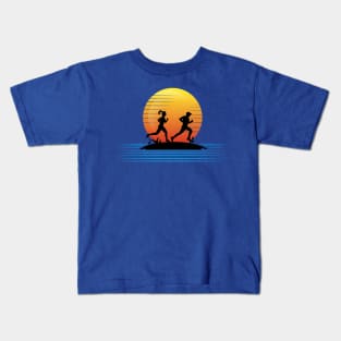 Sunset woman-man running Kids T-Shirt